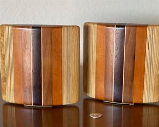 #1 Artist Made Hard Wood Bookends PAIR	6.75x6.75x1.25in	HxWxD

