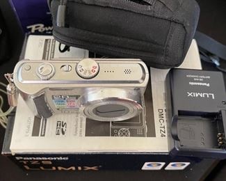 Panasonic TZ5 LUMIX Digital Camera		
