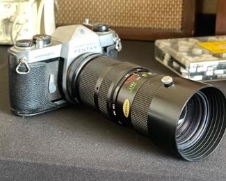 Pentax Spotomatic 35mm Camera w/ 75-205mm Lens		