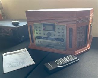 Crosley Songwriter CD Recorder CR248	10x17.5x14.5in	HxWxD
