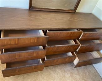 MCM 9-Drawer Walnut parquet Dresser w/ Mirror	30x60x18.5in	HxWxD
