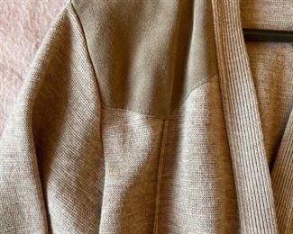 Antartex Wool Cardigan	MEd	
