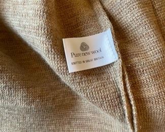 Antartex Wool Cardigan	MEd	
