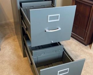 Vintage 2-Drawer Metal File cabinet	29x15x26in	HxWxD
