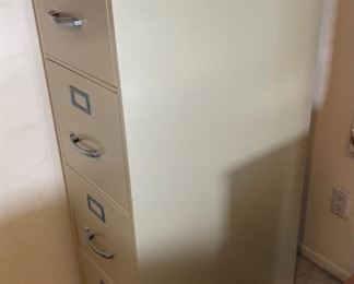 Anderson Hickey Vintage 4 Drawer File Cabinet	52x15x26in	HxWxD
