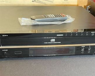 Insignia NS-CD512 5 disc CD Changer	4.5x17.5x15in	HxWxD
