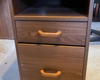 2-Drawer Rolling Office Cabinet	26x14x16.5in	HxWxD
