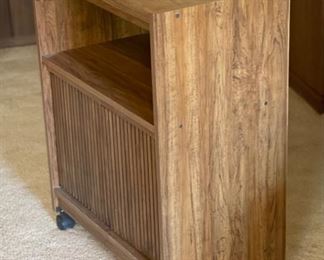 Faux Walnut Rolling AV Cart	29x23.5x13	HxWxD
