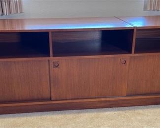 Copenhagen Teak AV Console Cabinet	25x69.25x20in	HxWxD
