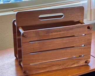 MCM Kalmar Teak Record Album Rack	13x16x10.5in	HxWxD
