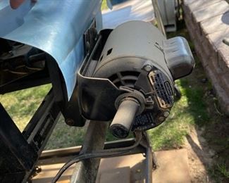 Craftsman 10in Vintage Table-saw 113 29903	37x40x40in	HxWxD
