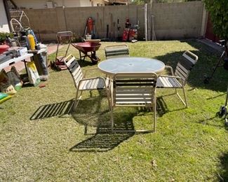 Vintage Patio Table with 4 Chairs		
