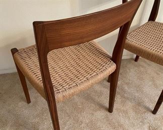 6pc MCM Niels Moller Svegards  Markaryd Teak Wood Chairs Scandinavian	30in.x16in.x18in	HxWxD
