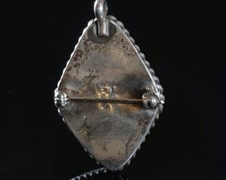 Navajo Hoskie Nez Silver & Red Jasper Pendant/Brooch Pin	41x26x13mm	
