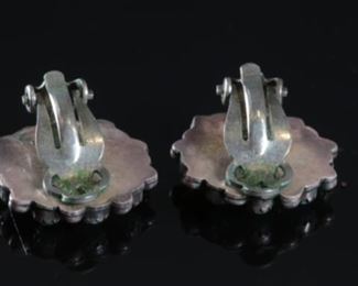 Zuni Silver & Turquoise Petit Point Clip-On earrings	16mm Diameter	
