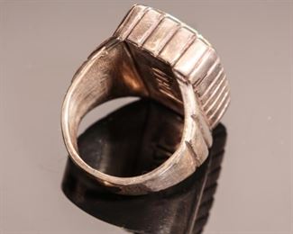 J Calabasas Turquoise & Silver Ring Native American	Sz: 9	
