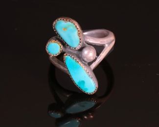 Navajo Turquoise & Silver Ring Native American	Sz: 6	
