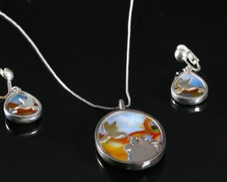 Set Sterling Silver & Stone Hummingbird Silhouette pendant	Pendant: 49x31mm 18in Long	
