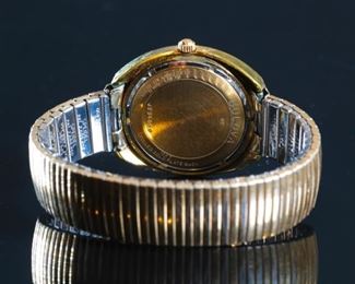 Bulova Automatic 1970’s Sea King Whale Watch	37mm wide with crown	
