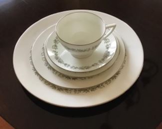 MINTON Bone China (multiple 5 piece place settings) Pattern is "Spring".