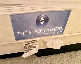 34- $350 -SLEEP NUMBER King size mattress Model 7000 