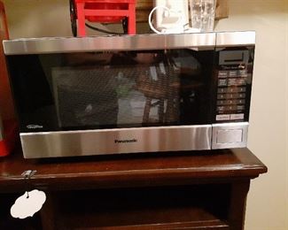 Panasonic 2.2 cu ft. microwave