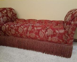 Feinting couch