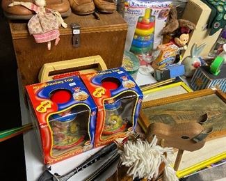 Vintage toys and other items.