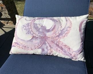 125d.  4  All Weather Wicker Chaise w/ Cushion 