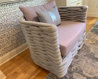 102. Custom Woven Cotton Swivel Chair (38" x 33" x 34")