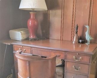 Quality desk from the office. Heavy solid wood.