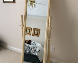 White Cheval Mirror 
