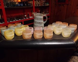 Stunning vintage MCM spaghetti string pitcher and 24 roly poly glasses set