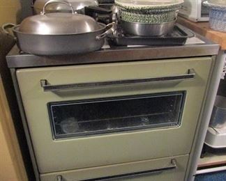 Vintage Avocado Electric stove