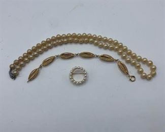 Vintage Jewelry Marked 14K Gold and Pearl Like Necklace
