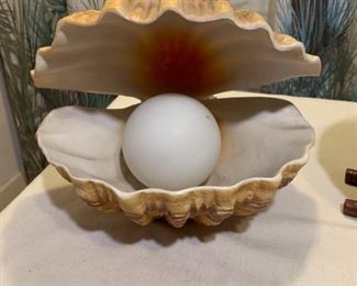 Ceramic Seashell Lamp