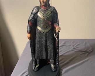 Lord of the Rings King Aragorn
