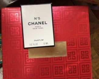 Chanel no. 5 