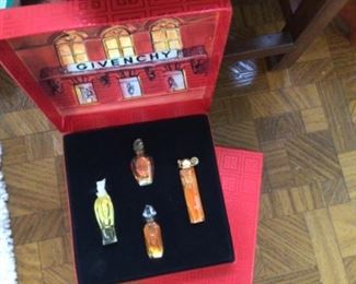 Givenchy perfume sample boxes x2