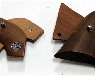 Ruger Revolver Grips, Qty 2, Color And Size Differ