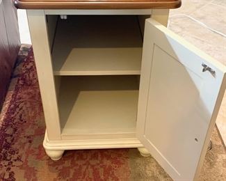 Liberty Furniture End Table w/Storage and Magazine Rack 16" x 28" x 23.5"