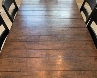 Intercon Winchester Dining Table w/built in Leaf with 6 Dining Chairs. Table measures 42" x 66"/85" (leaf measures 19")