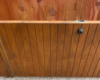 Vintage Lane Cedar Chest w/Black Vinyl Upholstered Cushion