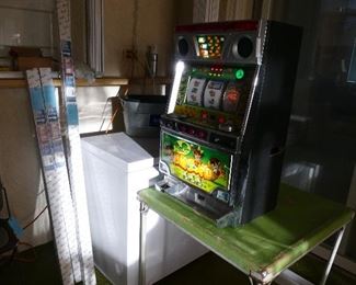 Slot machine, freezer, new traverse rods (up to 120")