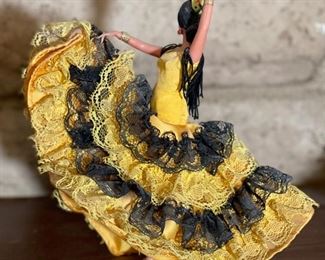 Marin Chiclana Flamenco Dancer Doll Figurine 7in H