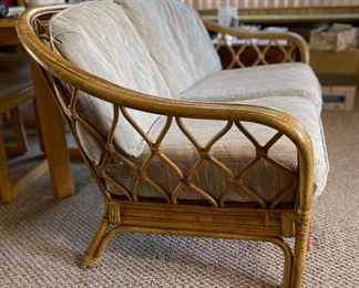 Universal Rattan Vintage Loveseat 33 x 59 x 33 HxWxD