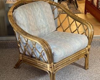 #2 Universal Rattan Chair Vintage 33 x 35 x 33 HxWxD