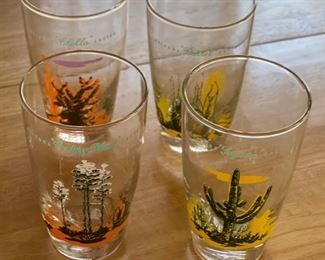 4pc Blakely Cactus Glasses Clear Tumblers 5.25in H x 3.25in Diameter