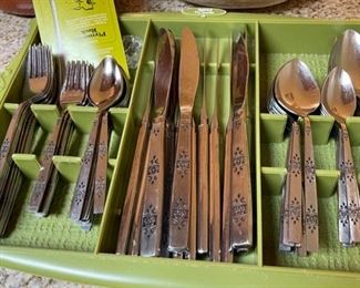 Oneida Profile Vintage Flatware 12 place settings