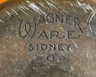 Wagner Ware Sidney Cast Iron Skillet #8 3in H x 10.25in Dia
